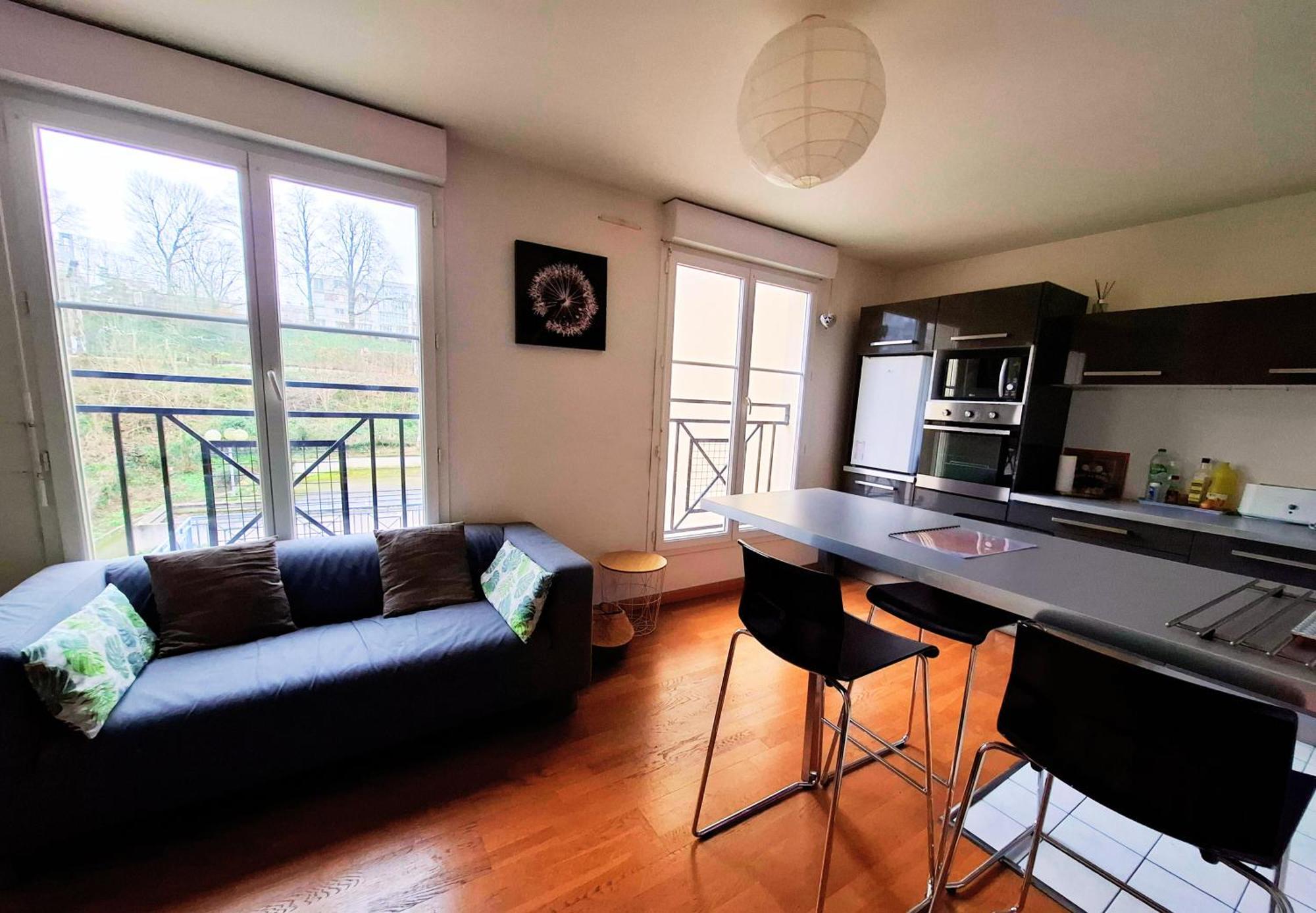 2 Pers Avec Parking Proche Versailles Paris Appartement *